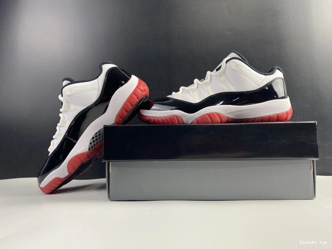 Air Retro 11 AV2187-160 Bred Jordan Low Concord 0816
